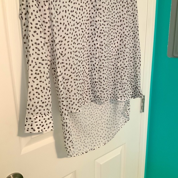 H&M High-Low Polka Dot Blouse, Size 2 - Picture 4 of 4